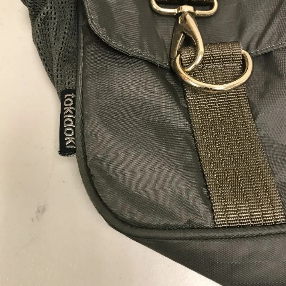 Tokidoki olive khaki computer messenger bag gold leather heart keychain skull - Picture 5 of 16